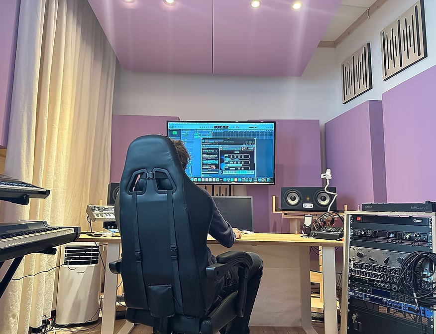 Tim Storck in his studio